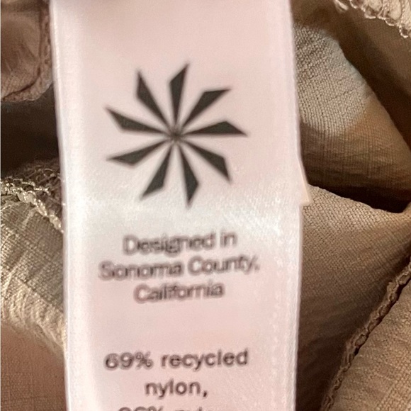 Athleta Jogger Pants Khaki Tan Size 16 Active Wear - Picture 5 of 5